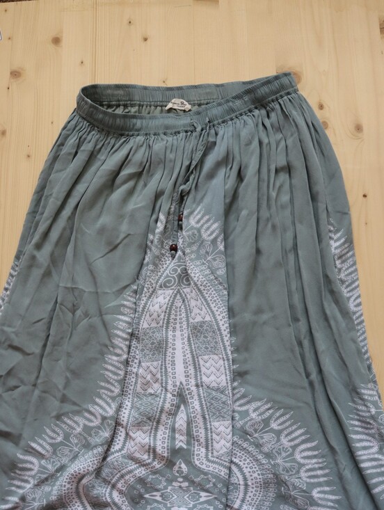 Dresses & Skirts - Boho Print Midi Skirt in Sage Green